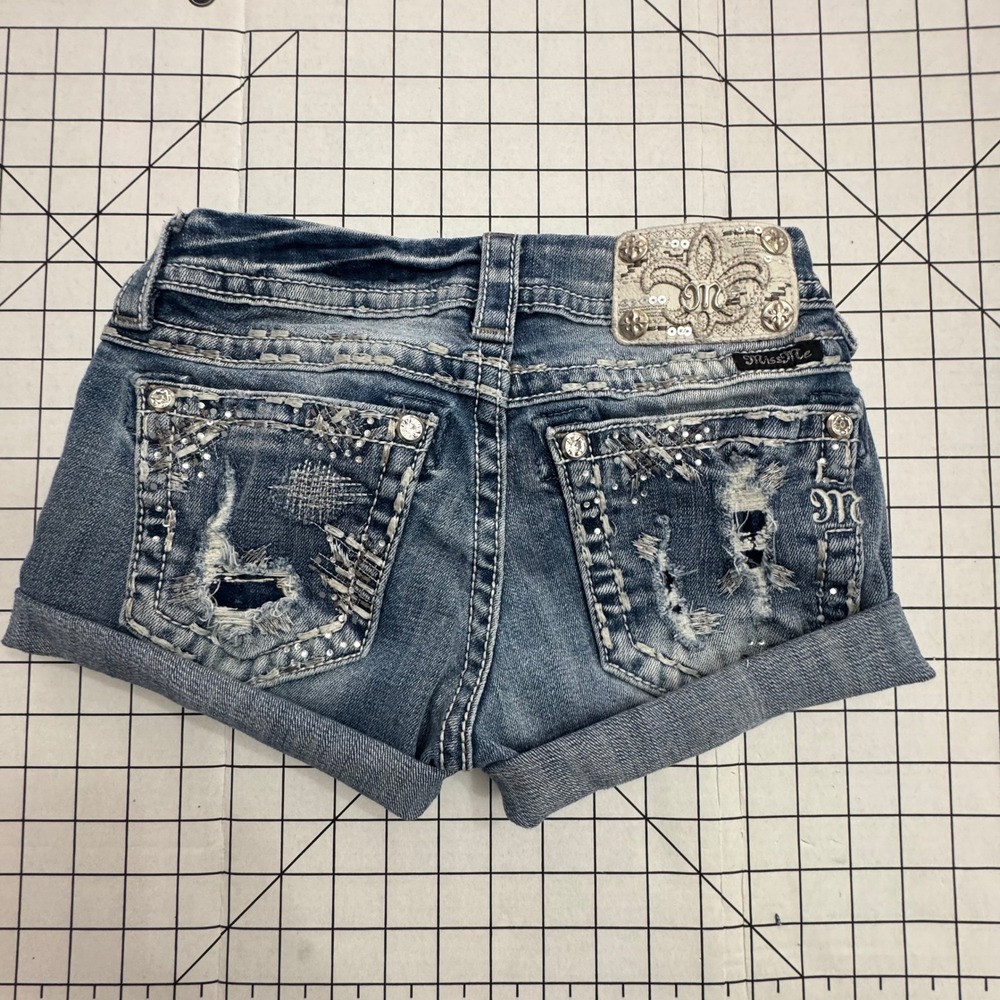 Miss Me Signature Straight Distressed Embellished Denim Shorts Blue Womens 25